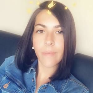 Meet your Posher, Olivia